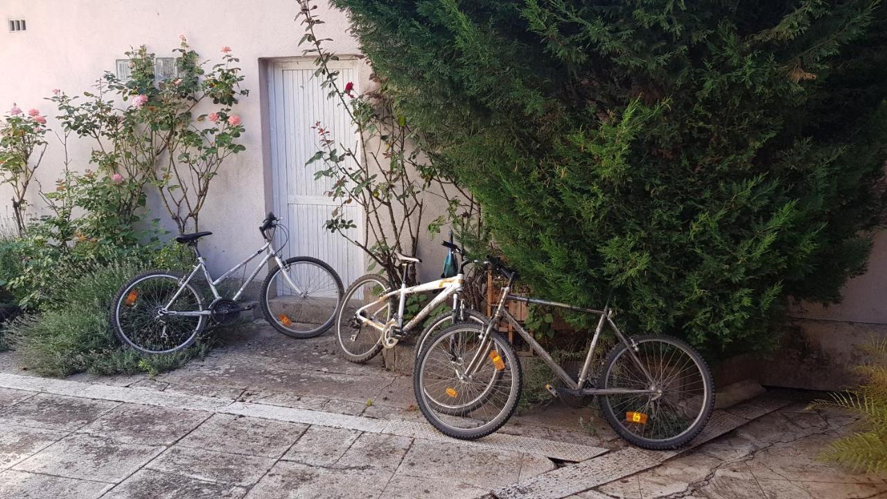 Ferienwohnung Les Petites Forges Auxonne Exterior foto