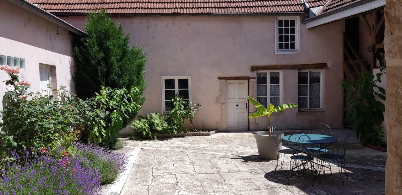 Ferienwohnung Les Petites Forges Auxonne Exterior foto
